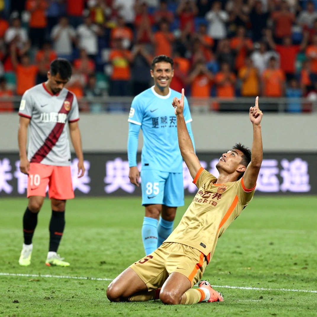 Dong Nai FC và Hanoi Police ở Bình Phước: biên bản chưa bao giờ được viết trước