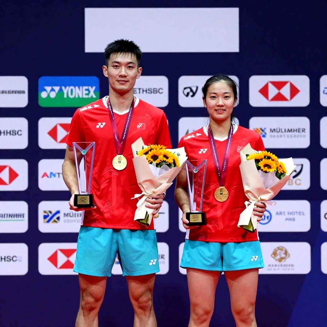 Alwi Farhan tập với Momota trước Asian Games 2026: Một buổi truyền lửa và khoảng trống dữ liệu