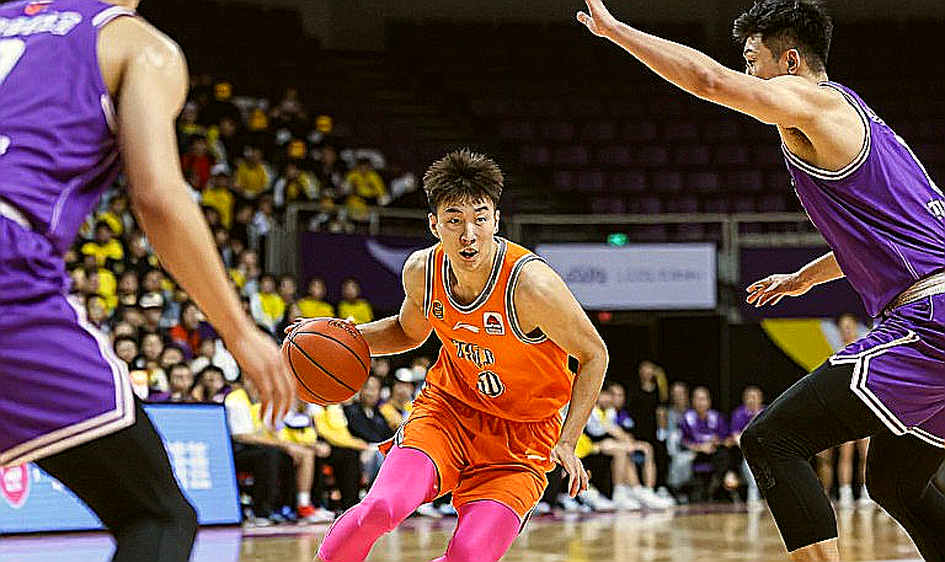 Cam Payne tỏa sáng trong im lặng dữ liệu: Anadolu Efes thắng Körfez Basket bằng khoảng cách đẳng cấp Cam Payne tỏa sáng trong im lặng dữ liệu: Anadolu Efes thắng Körfez Basket bằng khoảng cách đẳng cấp