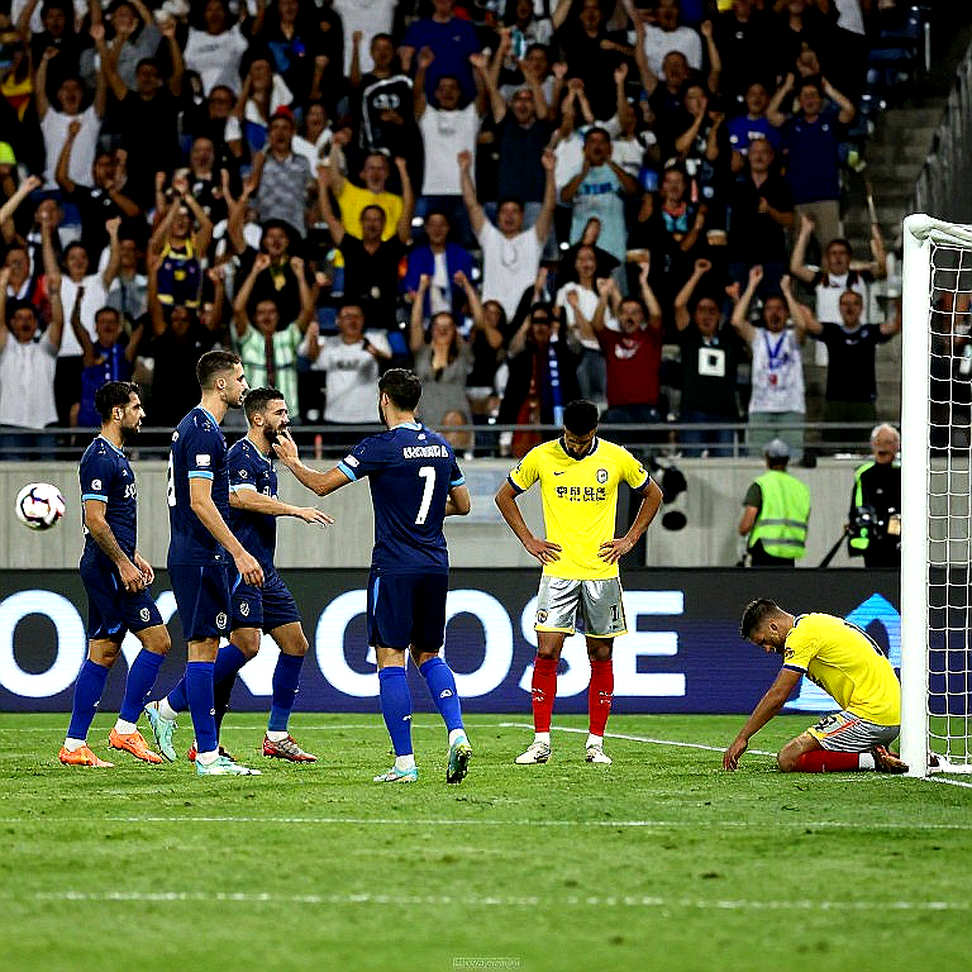 CLB nữ TP Hồ Chí Minh I: chức vô địch thứ 15 và bài kiểm tra thật nằm ở AFC