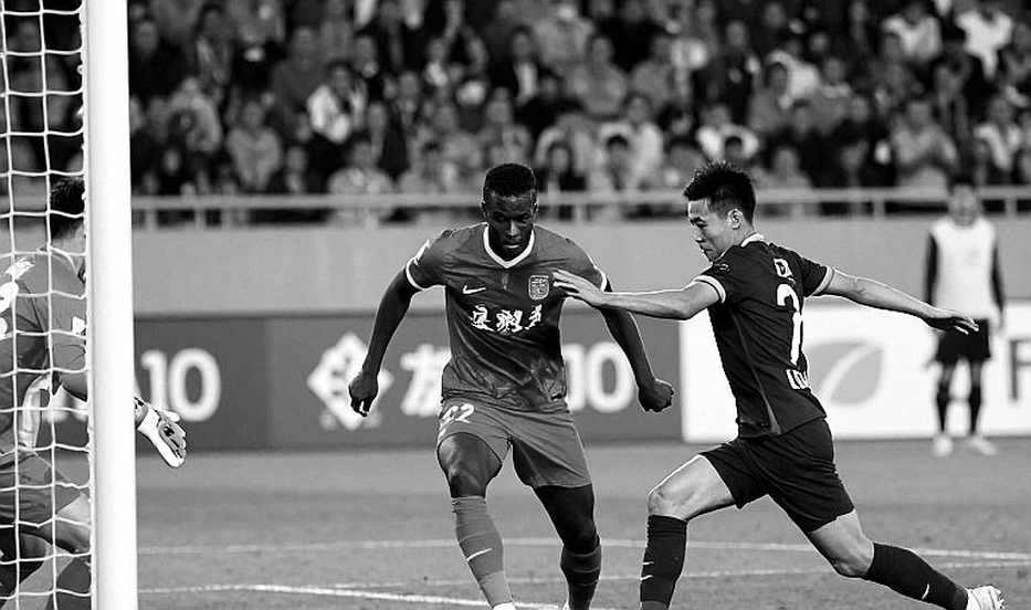 Học viện trẻ Việt Nam và cánh cửa hẹp dẫn lên đội một V.League