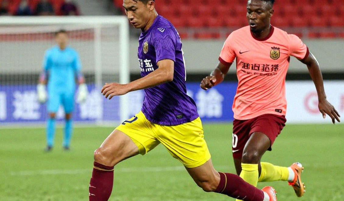 Chấn thương Xuân Son mở ra cánh cửa cho Williams Minh Hoàng Chấn thương Xuân Son mở ra cánh cửa cho Williams Minh Hoàng