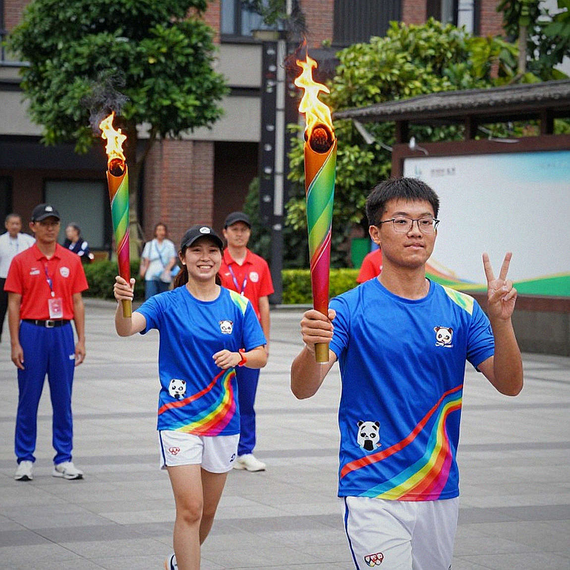 Thể Công Viettel và năm ngày từ Bandung: bảng điểm vòng 4 nói khác lời quảng cáo