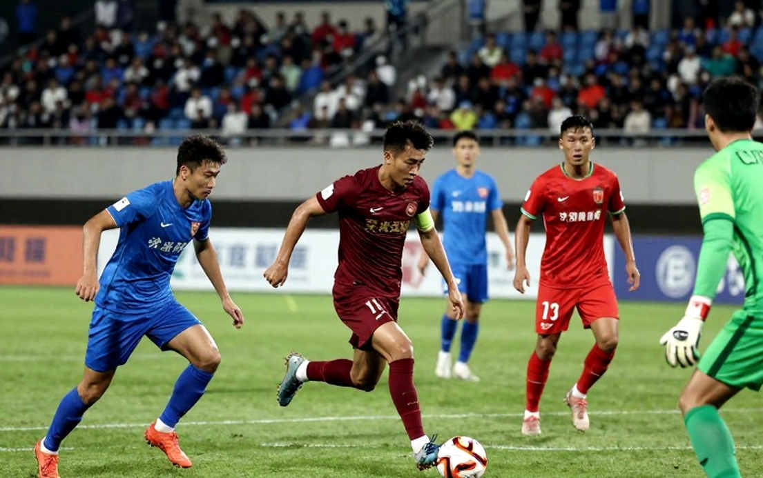 Hai Gương Mặt Của Persib Và Canh Bạc Trinh Sát Của Thể Công Viettel Ở Bandung